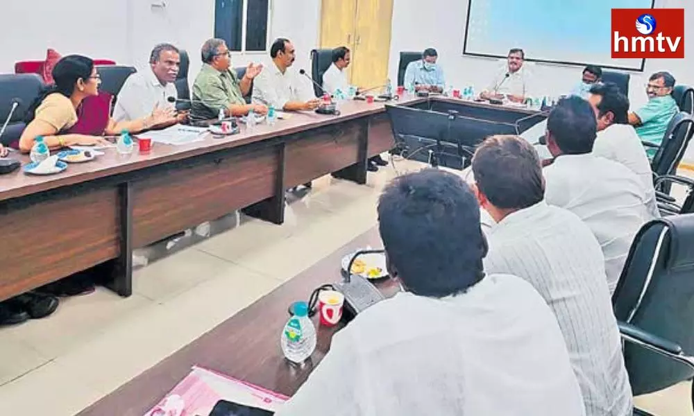 Minister Botsa Satyanarayana Meeting With Teachers
