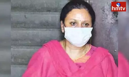 Shaikpet Ex MRO Sujatha Lost Life Due to Heart Attack