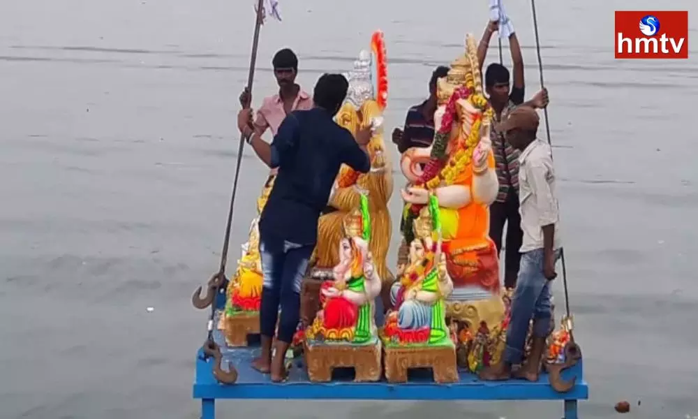 Heavy Arrangements Are Made On Tank bund For Ganesh Immersion Tomorrow