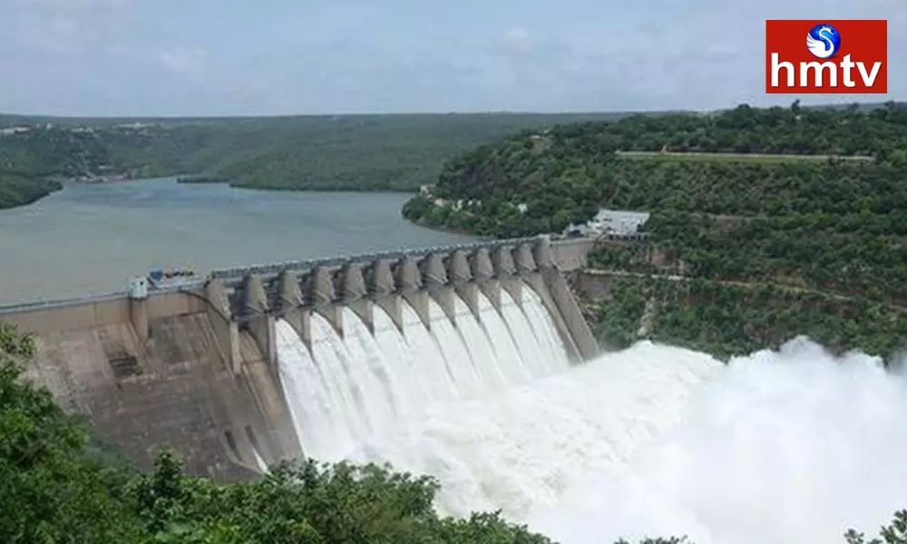 Increased flood surge for Srisailam reservoir | AP News