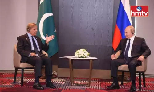 SCO Summit Pak PM Shehbaz Sharif Struggles With Earphone