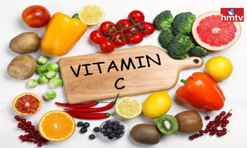 శరీరంలో విటమిన్ సి లేదంటే అంతే సంగతులు.. అందుకే ఈ ఫుడ్స్ తప్పనిసరి..! శరీరంలో విటమిన్ సి లేదంటే అంతే సంగతులు.. అందుకే ఈ ఫుడ్స్ తప్పనిసరి..!