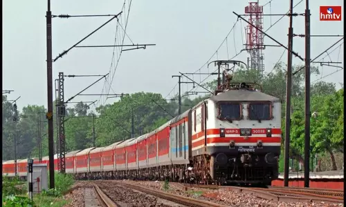 Three Killed While Working on the Track After hit by Rajdhani Express in Pedpadally