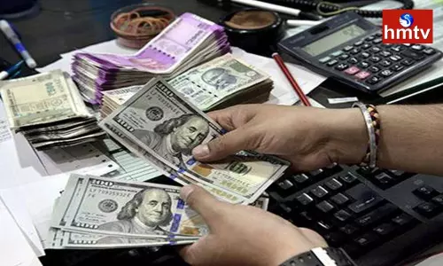 Rupee Slides to 80 Mark Again Following US Fed Rates Hike Rupee Slides to 80 Mark Again Following US Fed Rates Hike