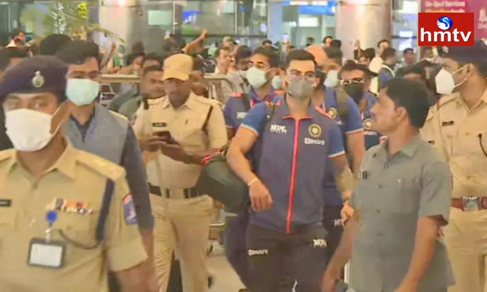 India and Australia Teams Arrived Hyderabad