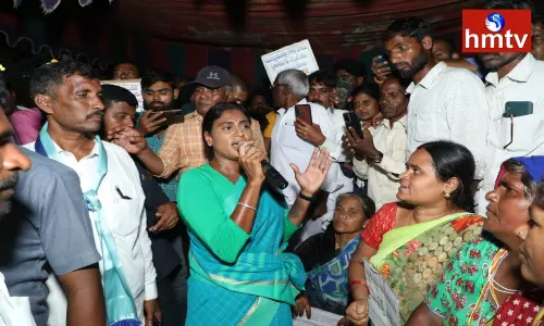 YS Sharmila Padayatra in Mominpet Vikarabad District