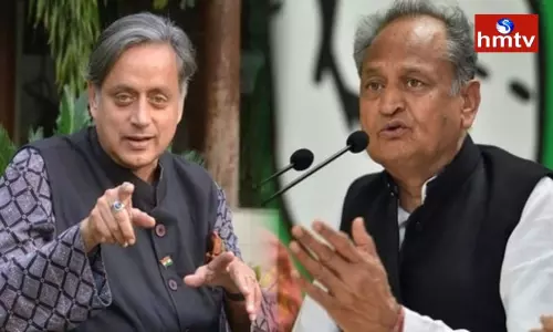 Shashi Tharoor First to Officially Enter Race for Congress Chief