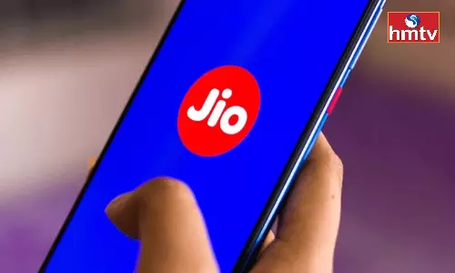 Reliance Jio Launches Indias First Cheap 5G Smartphone Know how the Features are Reliance Jio Launches Indias First Cheap 5G Smartphone Know how the Features are