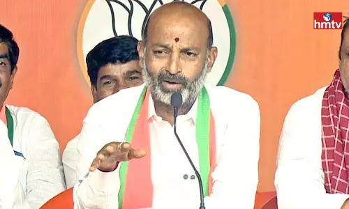 Bandi Sanjay Key Comments On KCR