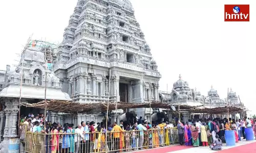 Huge Devotees Rush At Yadadri Temple