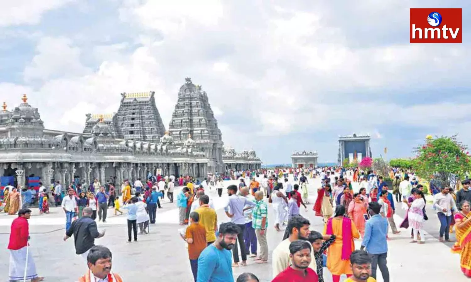 CM KCR Praises On Yadadri Temple After Temple Win Green Place Of Worship Award