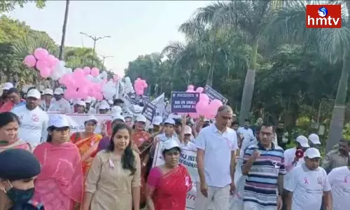 Breast Cancer Awareness Rally at Hyderabad Necklace Road Breast Cancer Awareness Rally at Hyderabad Necklace Road