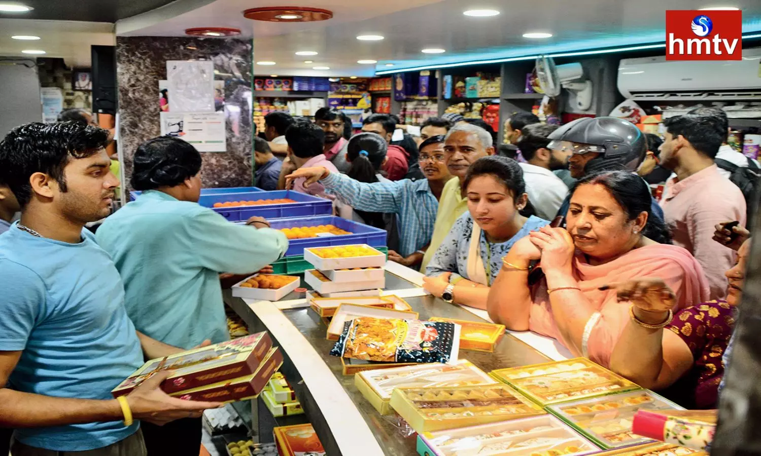 Diwali Rush Near Sweet Shops