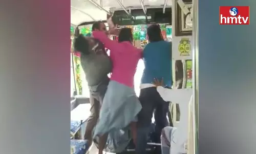 Youth Attacked on Bus Conductor in Samayapuram
