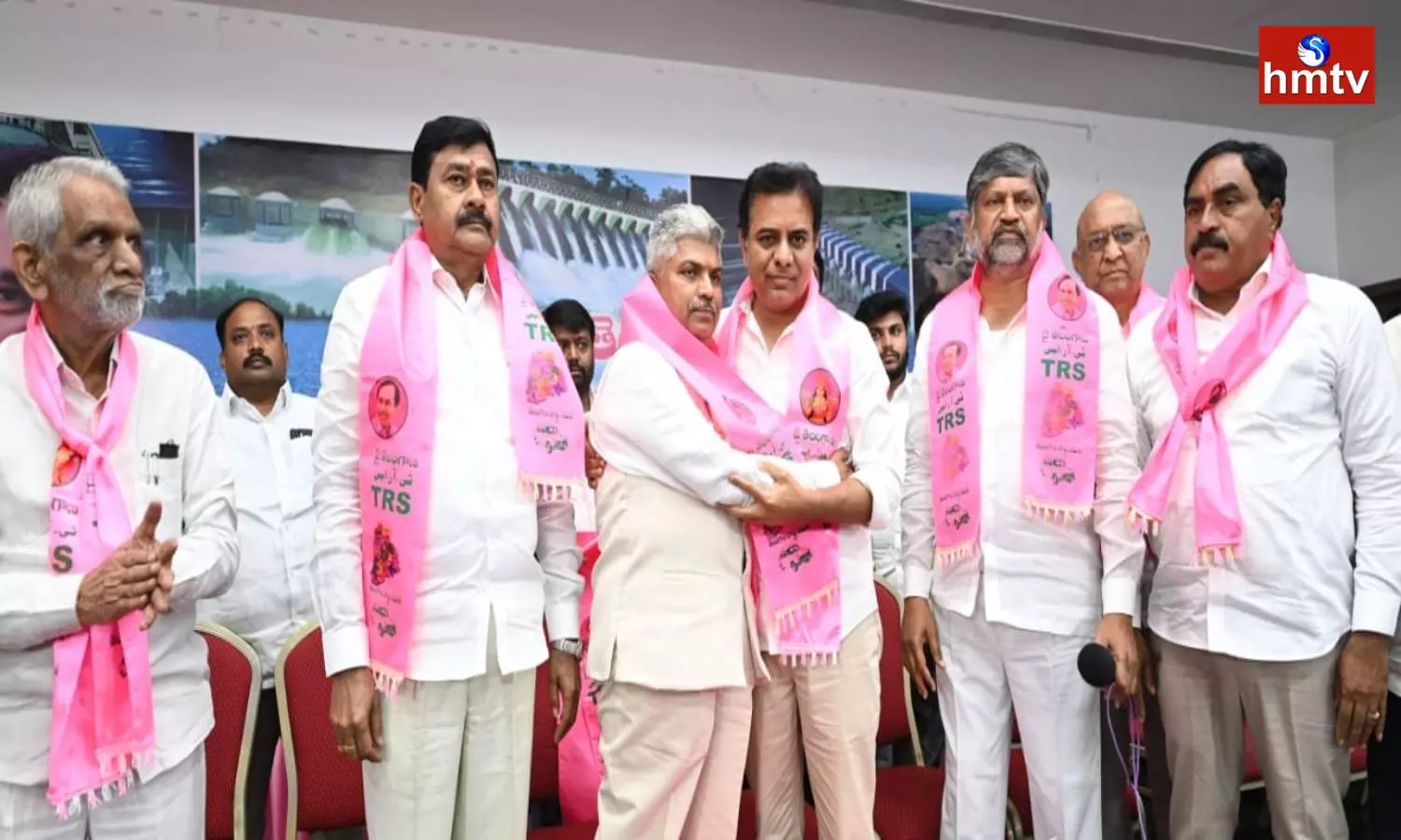 Rapolu Ananda Bhaskar Joined TRS | TS News