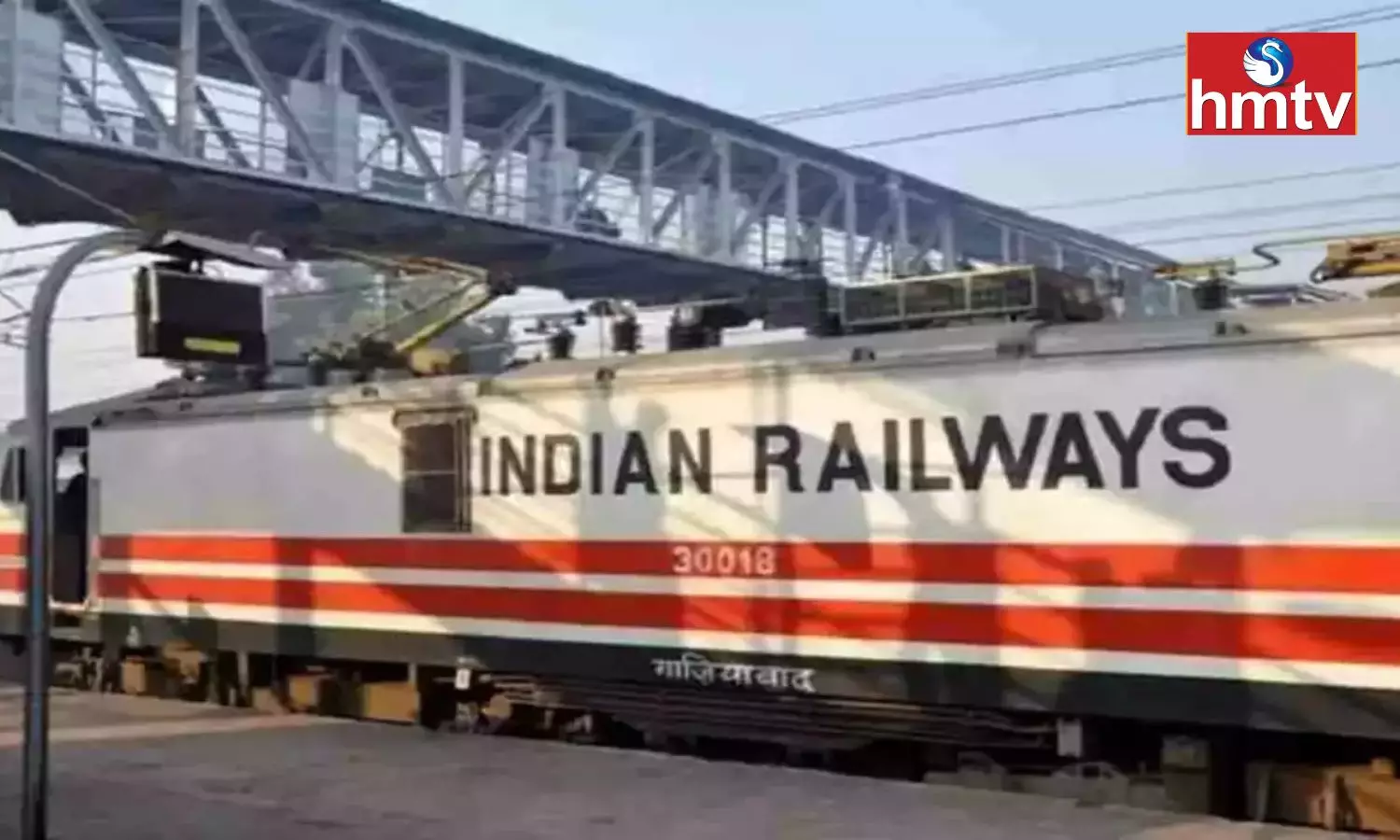 Station Master, Ticket Clerk, Goods Guard Jobs in Indian Railways Inter, Degree Eligibility