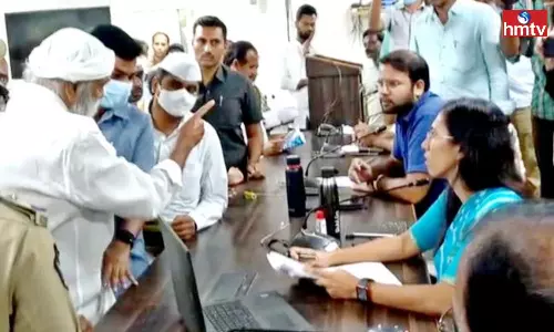 JC Prabhakar Reddy Serious On Anantapur District Collector Nagalakashmi JC Prabhakar Reddy Serious On Anantapur District Collector Nagalakashmi