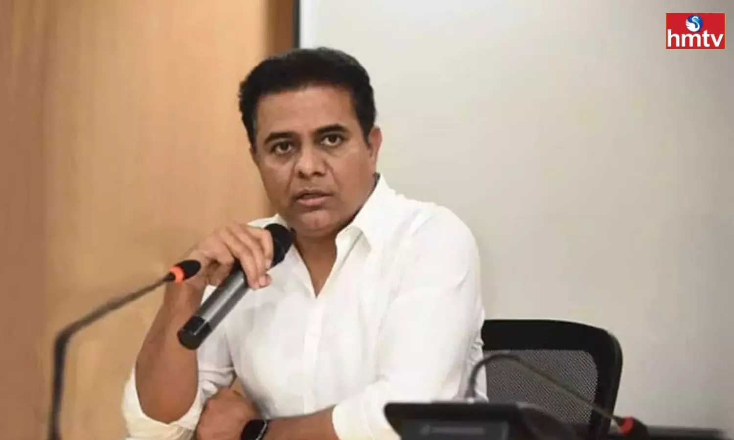 KTR Urges Education Minister to Address Nizam College Students Protest