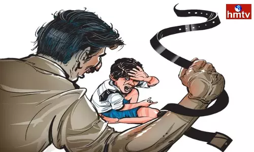 student got beaten up by teacher ruthlessly