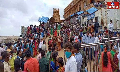 Devotees lined up since morning for darshan