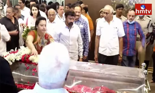 Bala Krishna Pays Tribute to Super Star Krishna