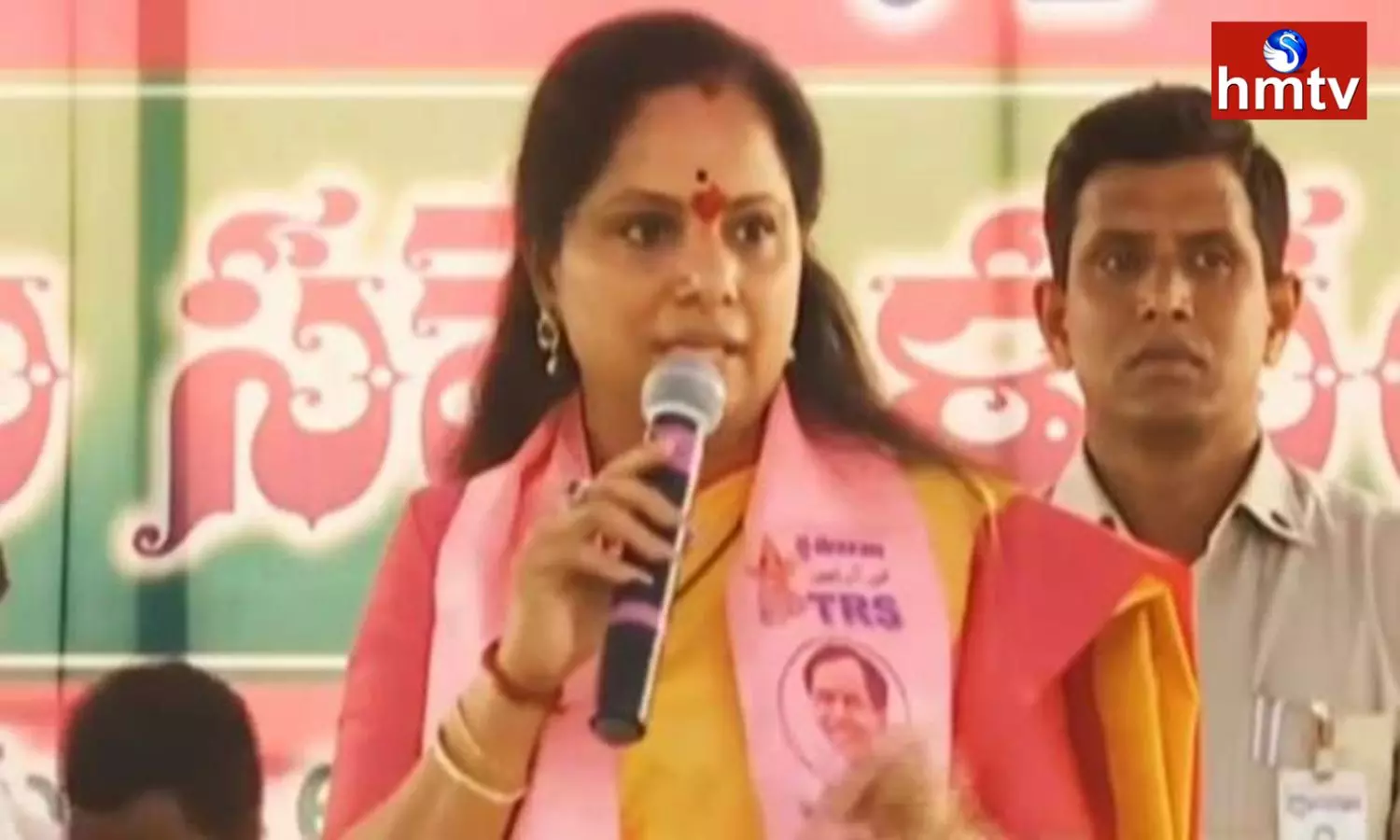 MLC Kavitha Slams On BJP Leaders