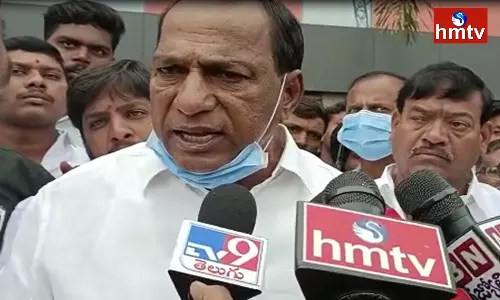 Minister Malla Reddy Fire On IT officials