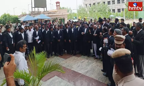 AP High Court  Advocates Protest On Judges Transfer