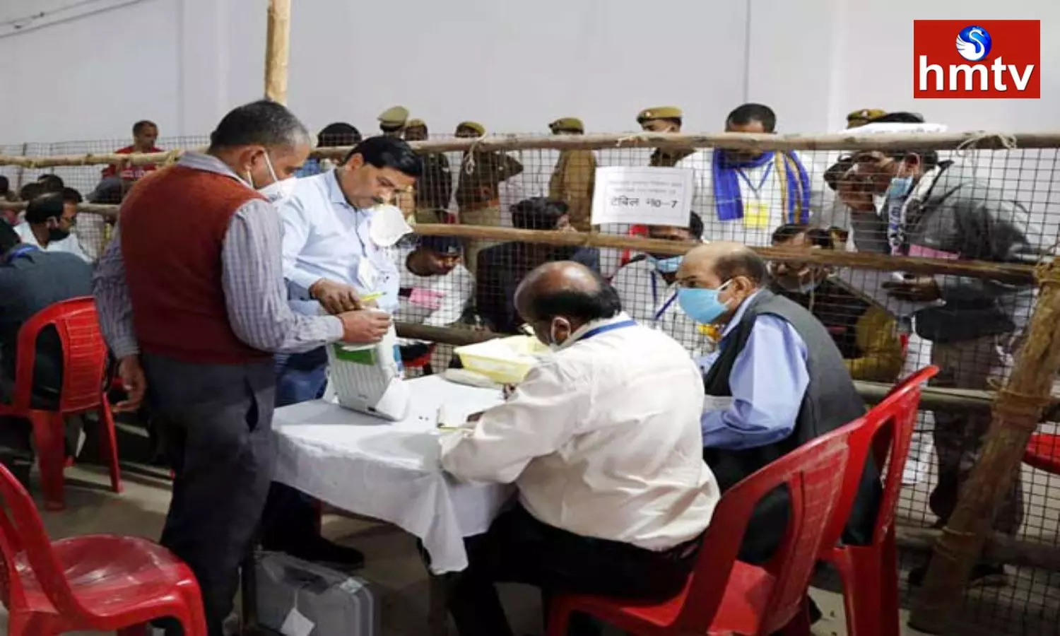 Election Counting of Votes in Gujarat and Himachal