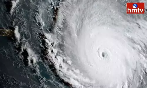 Severe Cyclone In Bay Of Bengal Severe Cyclone In Bay Of Bengal