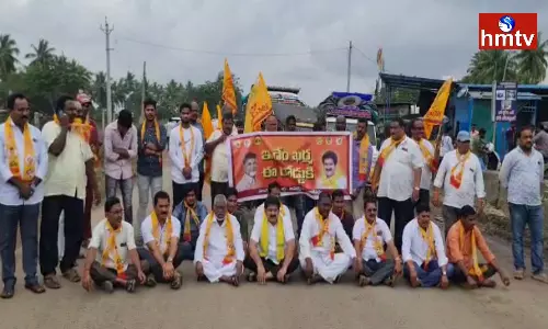 TDP protest against the plight of Canal Road TDP protest against the plight of Canal Road
