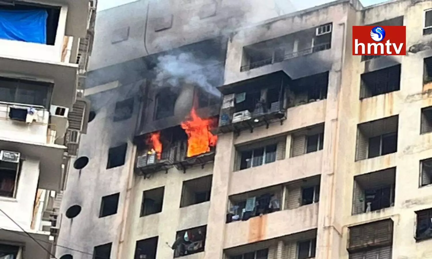 Massive Fire In Mumbai