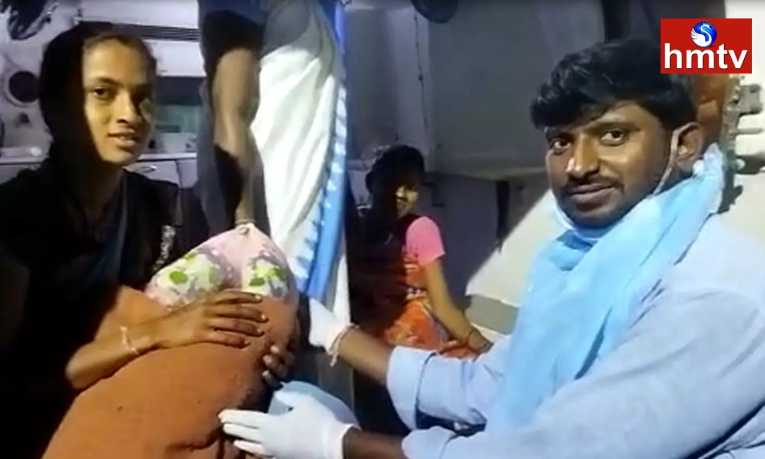 Women Delivery In 108 Ambulance