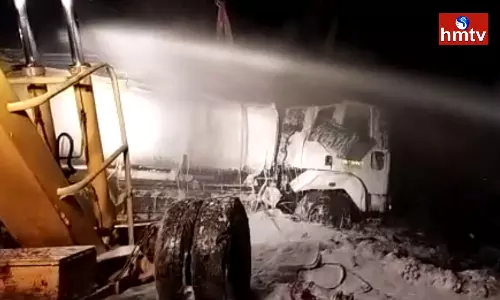 Road Accident On Kaikaluru National Highway Road Accident On Kaikaluru National Highway