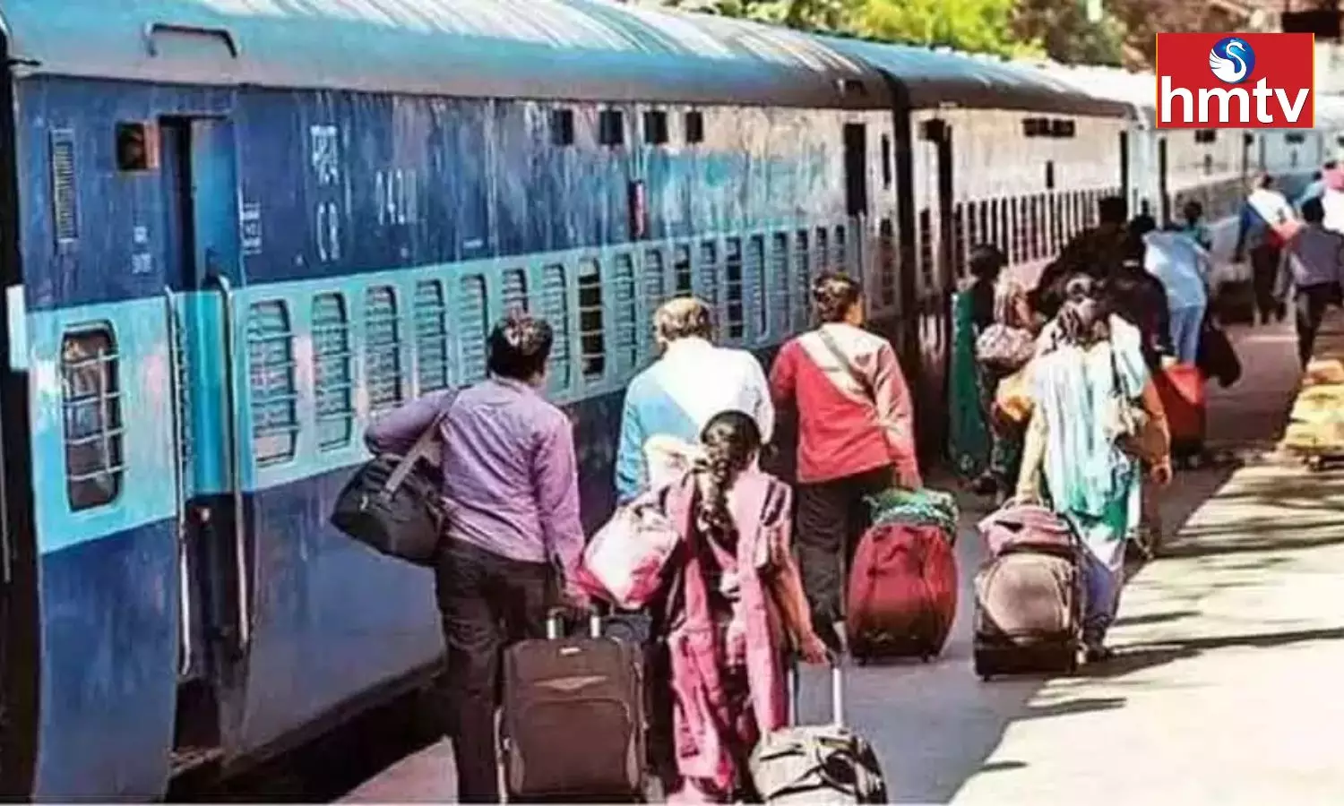 Warning to Passengers Even by Mistake These Items Should not be Carried in the Train