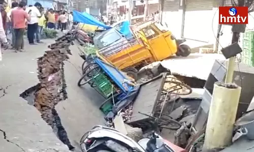 Goshamahal Road Is Sagged Chaknawadi Goshamahal Road Is Sagged Chaknawadi