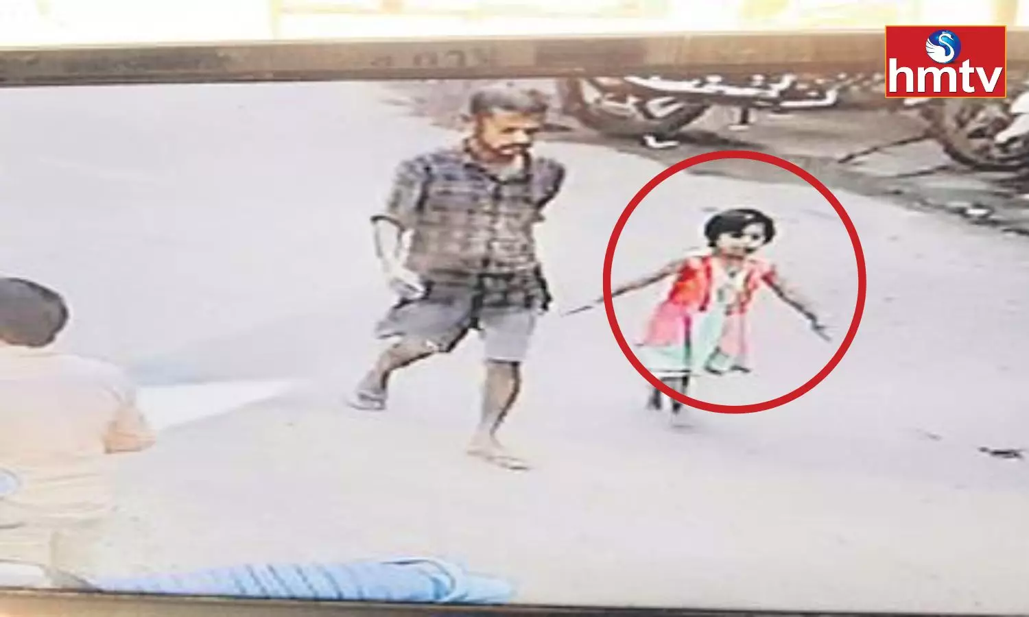 Hyderabad Kidnapped Girl Rescued Mahakali Police