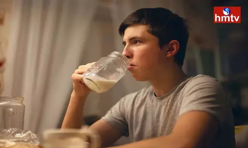 Are You Drinking Milk Before Sleeping But Know These Side Effects