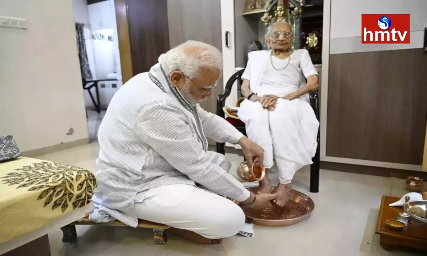 Prime Minister Modi Mother Heeraben Is Recovering Prime Minister Modi Mother Heeraben Is Recovering