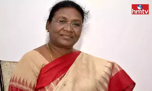 Draupadi Murmu at the Samatha Murthy Spoorthi Kendram in Muchintal this Evening Draupadi Murmu at the Samatha Murthy Spoorthi Kendram in Muchintal this Evening