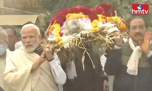 PM Modi Mother Heeraben Modi Last Rites PM Modi Mother Heeraben Modi Last Rites