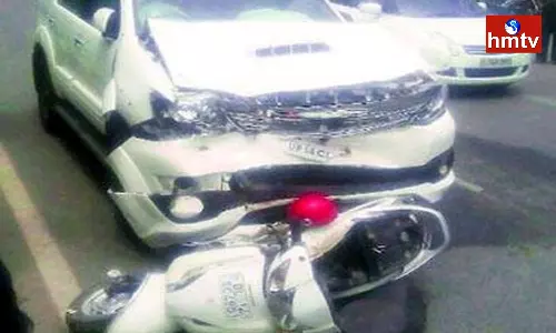 Road Accident Yesterday In Sultanpuri Area Of Delhi Road Accident Yesterday In Sultanpuri Area Of Delhi