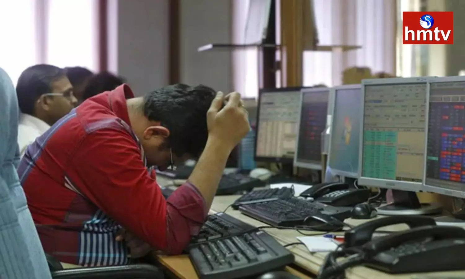 Domestic Stock Markets Suffered Heavy Losses