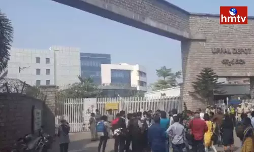 The Protest Of Metro Ticketing Employees Continues For The Second Day