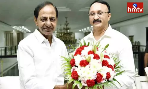 Thota Chandrasekhar Meet CM KCR At Pragathi Bhavan