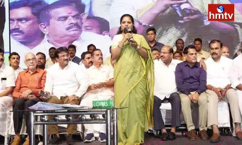MLC Kavitha Comments On Bandi Sanjay