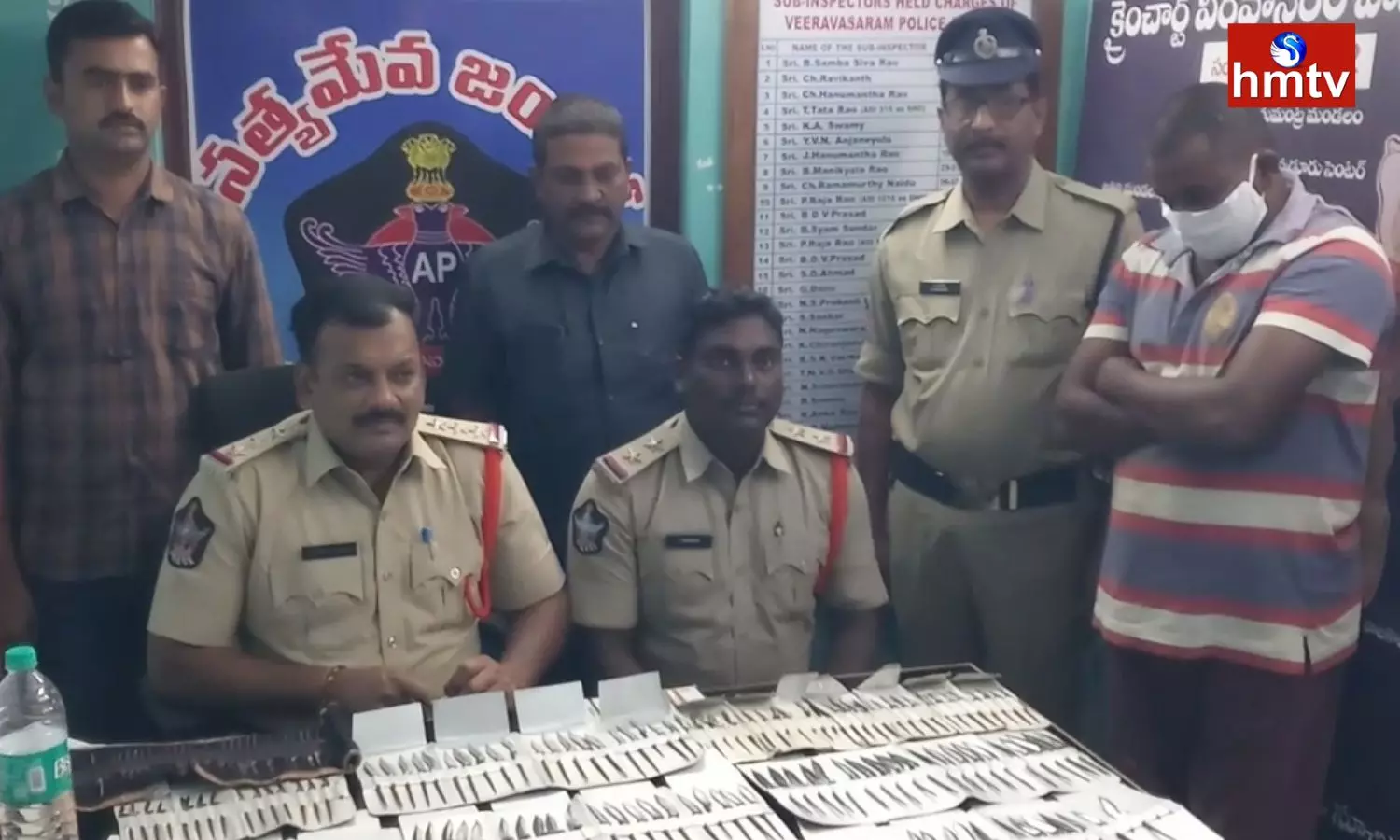 Police Seized 264 Kodi Pandalu Knives in West Godavari