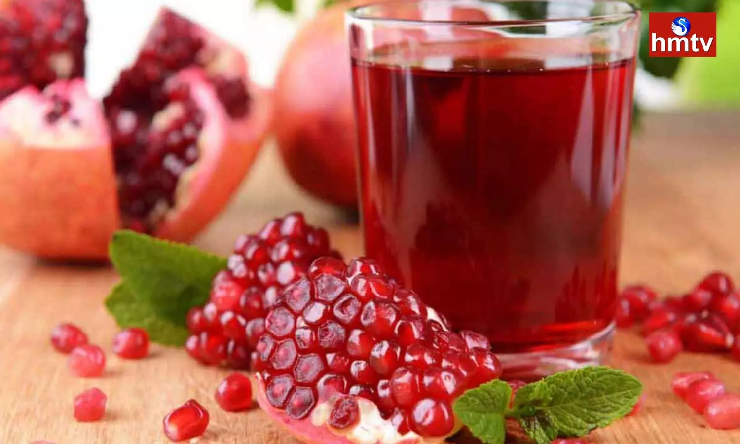 Pomegranate Juice is a Boon for Health and Drinking it Daily can Provide These Great Benefits