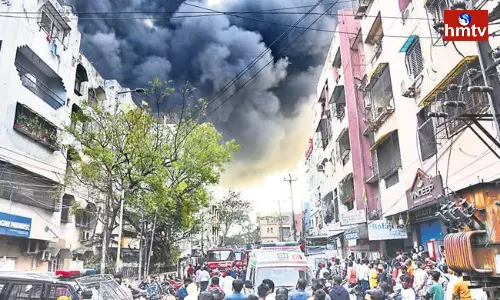 Three Burnt Alive in Deccan Mall Fire Accident