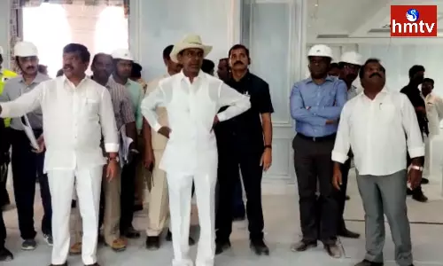 CM KCR Inspecting The Work Of The Secretariat